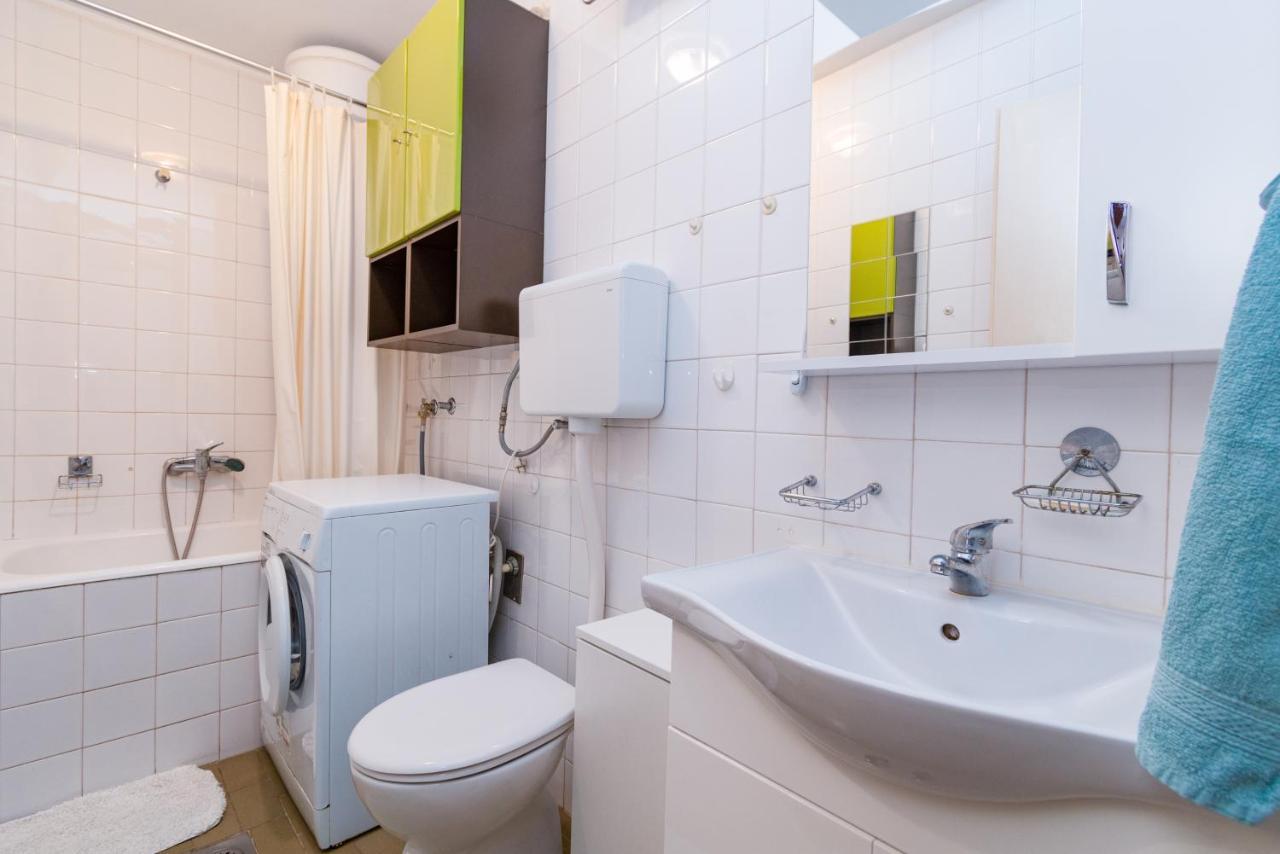 Apartments With Wifi Klenovica, Novi Vinodolski - 5530 エクステリア 写真