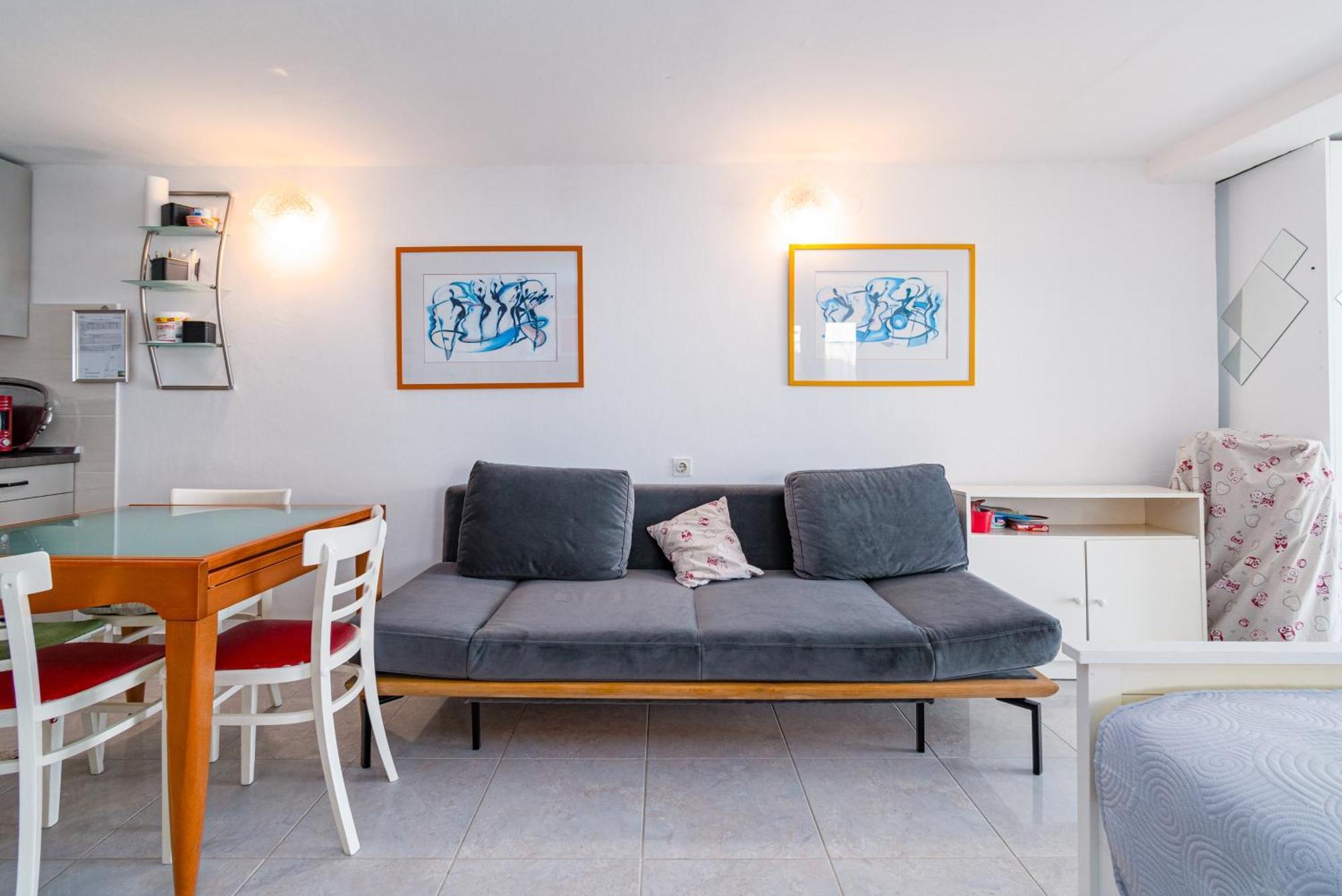 Apartments With Wifi Klenovica, Novi Vinodolski - 5530 部屋 写真